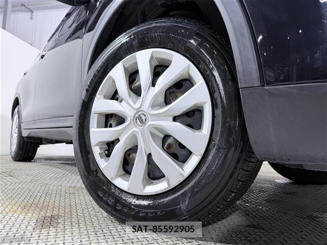 Nissan X-TRAIL 2016 8762792-12