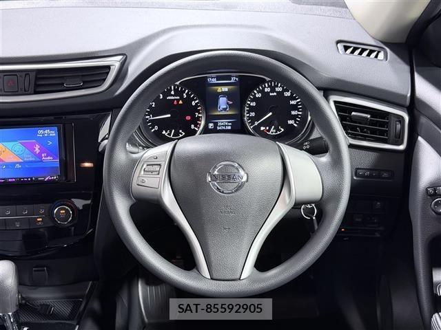Nissan X-TRAIL 2016 8762792-4