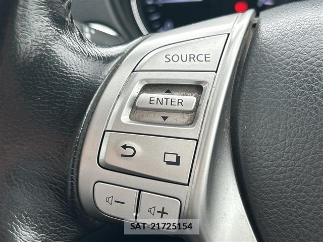 Nissan X-TRAIL 2015 8929901-11