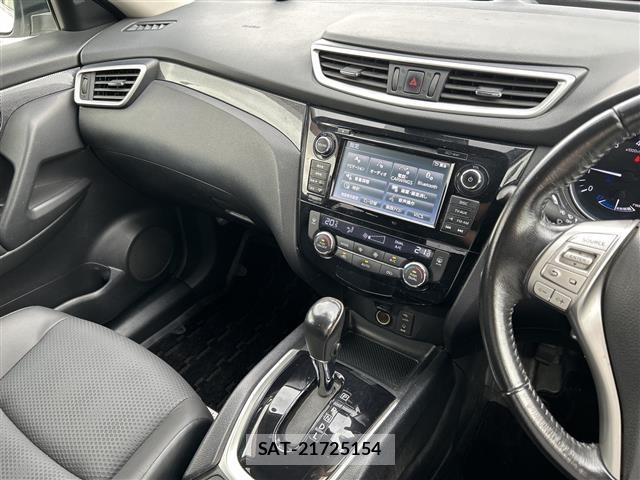 Nissan X-TRAIL 2015 8929901-17