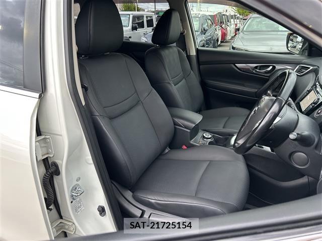 Nissan X-TRAIL 2015 8929901-6