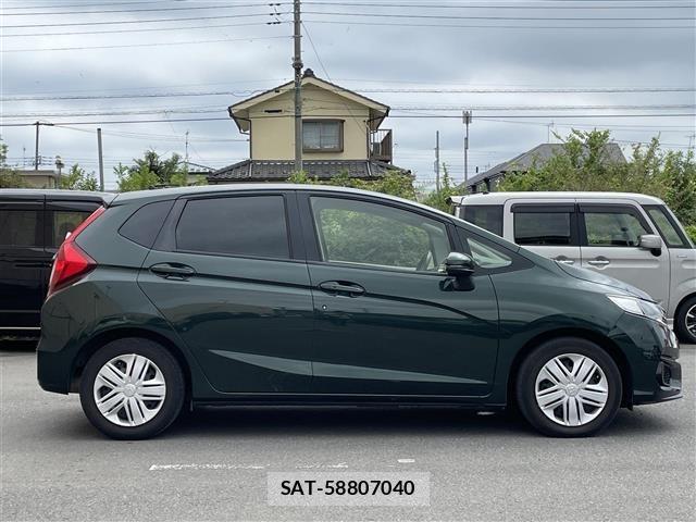 Honda FIT 2018 8703704-12
