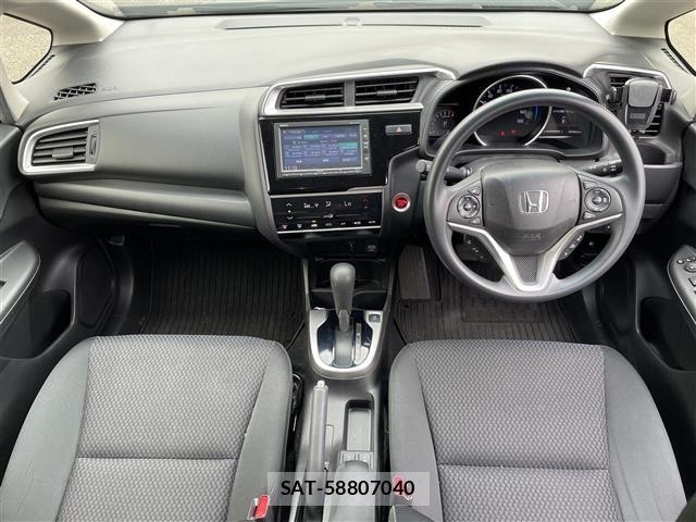 Honda FIT 2018 8703704-14