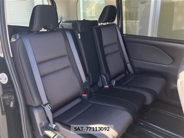 Nissan SERENA 2018 8672251-12