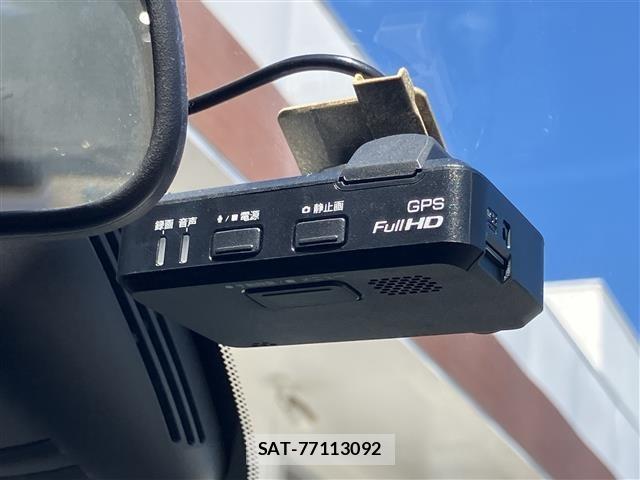 Nissan SERENA 2018 8672251-16