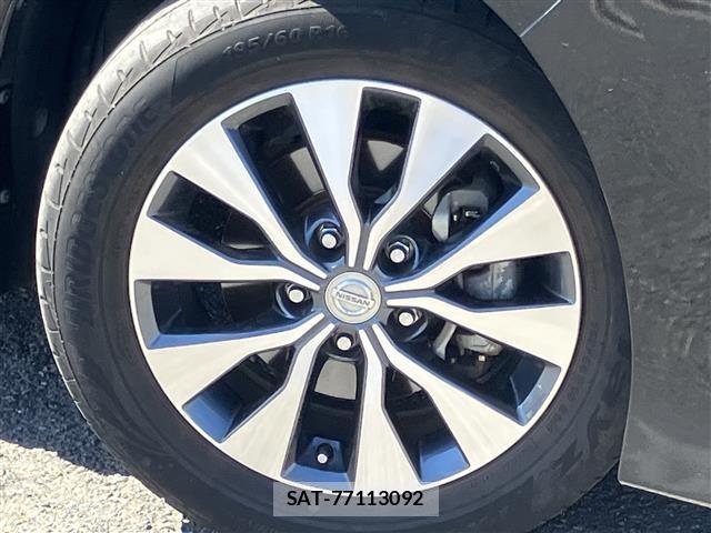 Nissan SERENA 2018 8672251-17
