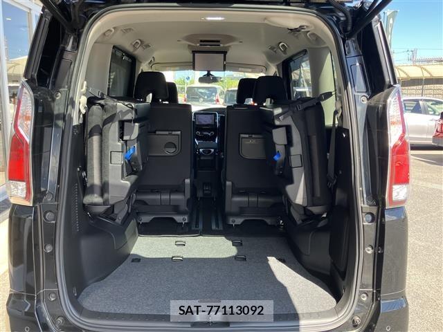 Nissan SERENA 2018 8672251-4