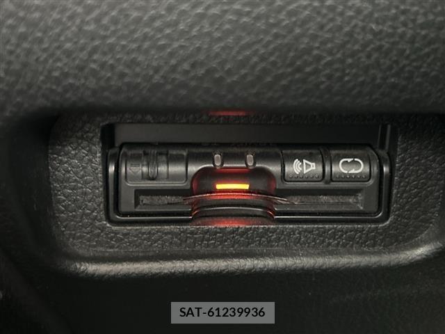 Nissan X-TRAIL 2011 8762794-9