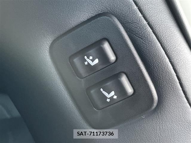 Toyota CROWN 2018 8734405-4