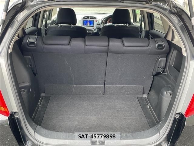 Honda FIT 2013 8703708-26