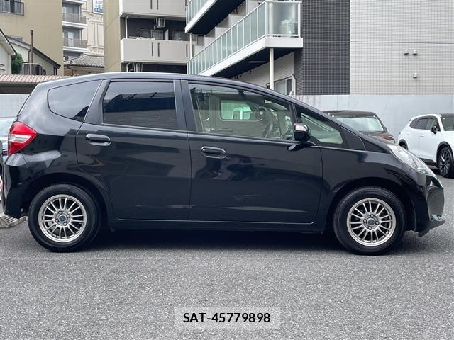 Honda FIT 2013 8703708-9