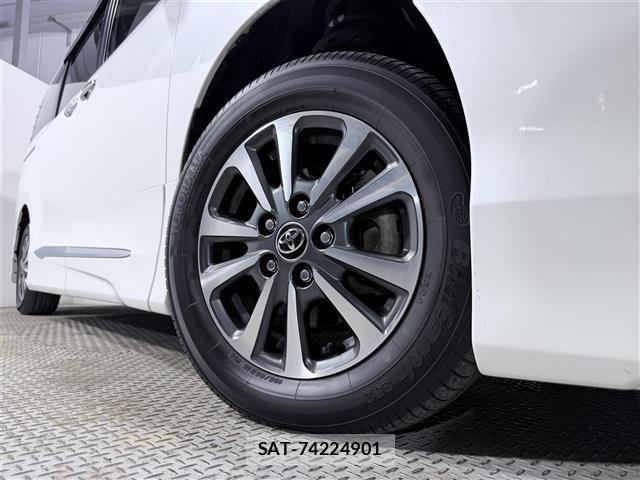 Toyota ESQUIRE 2018 8716769-8