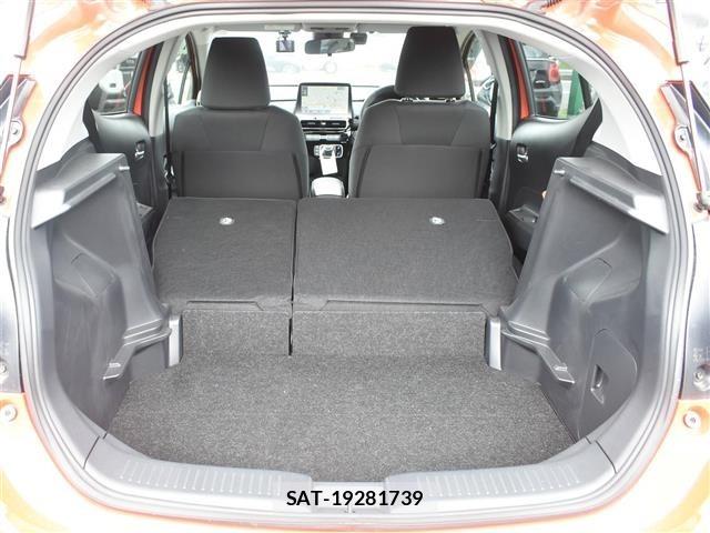 Toyota AQUA 2023 8949033-12