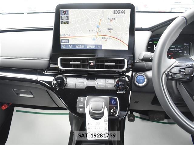 Toyota AQUA 2023 8949033-4