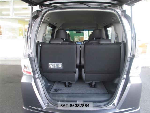 Honda FREED 2013 8952388-20