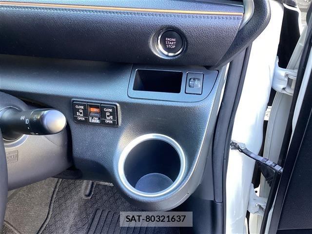 Toyota SIENTA 2015 8671856-21