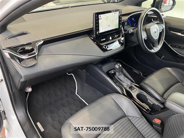 Toyota COROLLA TOURING 2021 8909820-11