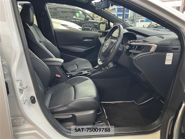 Toyota COROLLA TOURING 2021 8909820-7