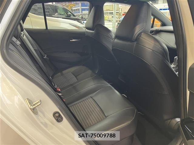 Toyota COROLLA TOURING 2021 8909820-8