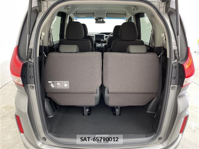 Honda FREED 2022 8716389-12