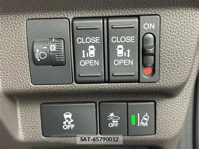 Honda FREED 2022 8716389-8