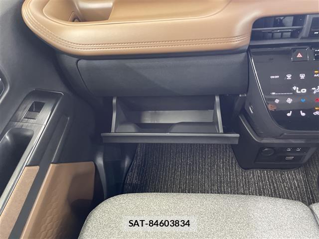 Nissan ROOX 2025 8723885-4