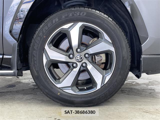 Toyota RAV4 2022 8709481-12