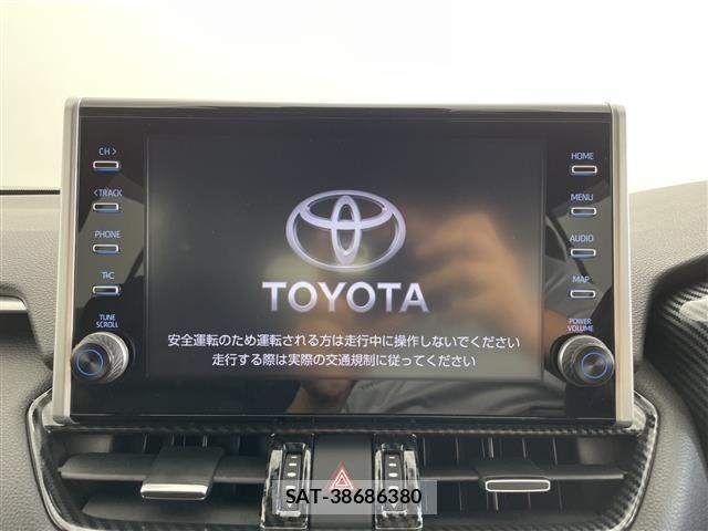 Toyota RAV4 2022 8709481-16