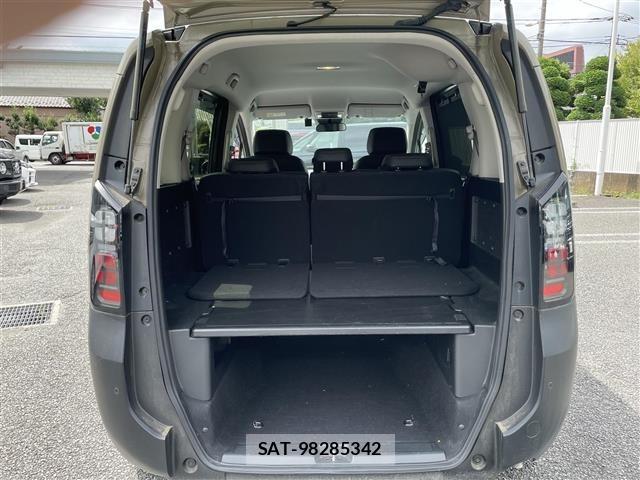 Honda FREED 2024 8716390-2
