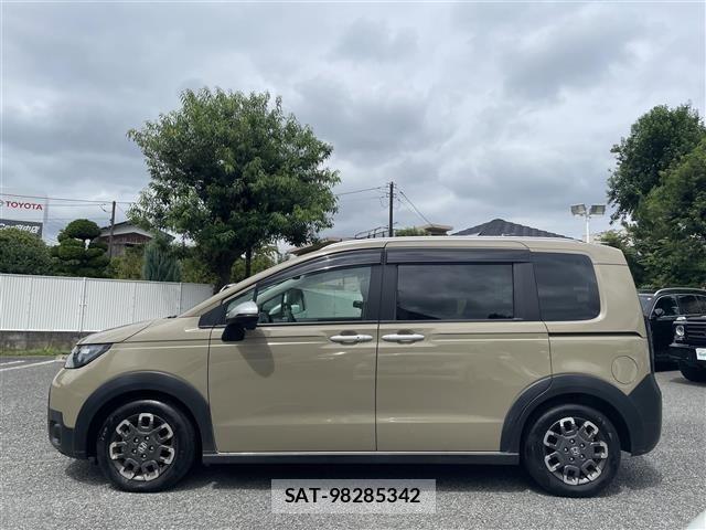Honda FREED 2024 8716390-21