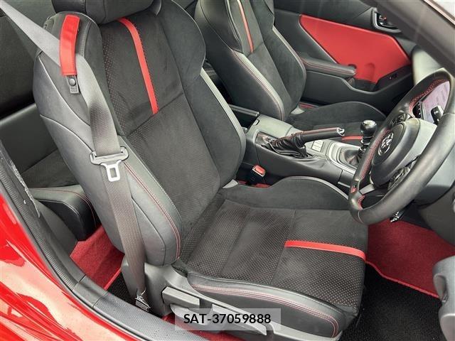Toyota 86 2023 8892303-2