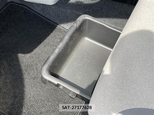 Daihatsu CAST 2017 8705533-9