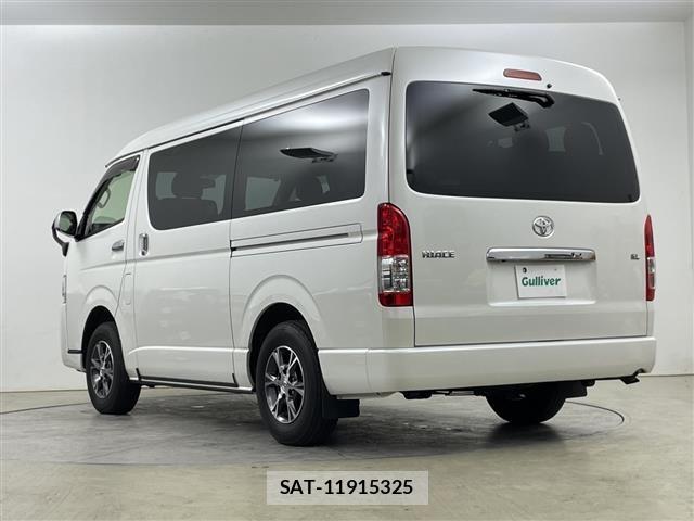 Toyota HIACE WAGON 2017 8701667-13