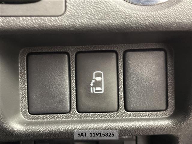 Toyota HIACE WAGON 2017 8701667-9