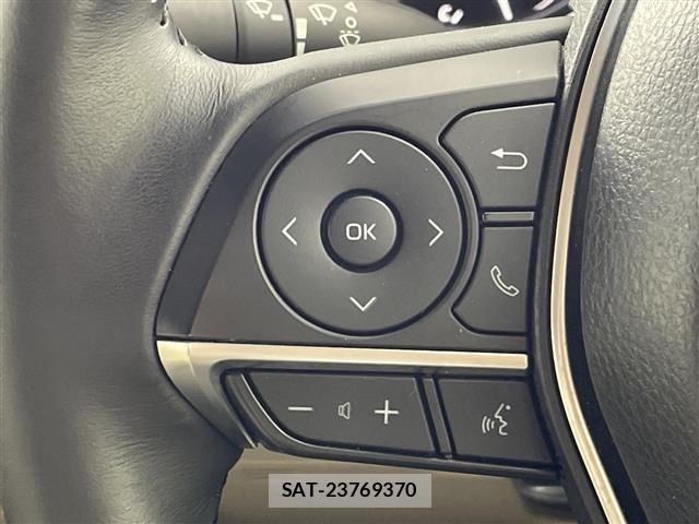 Toyota CAMRY 2017 8885523-10