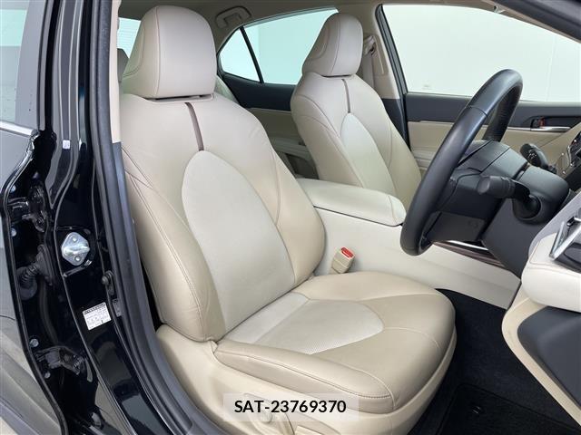 Toyota CAMRY 2017 8885523-4