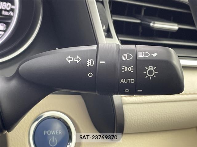 Toyota CAMRY 2017 8885523-9