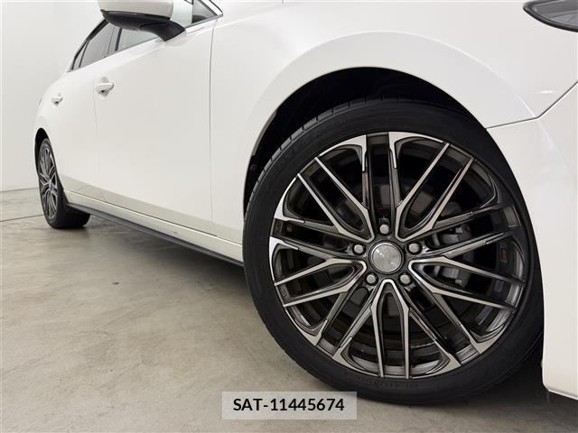 Mazda MAZDA3 2019 8710127-22