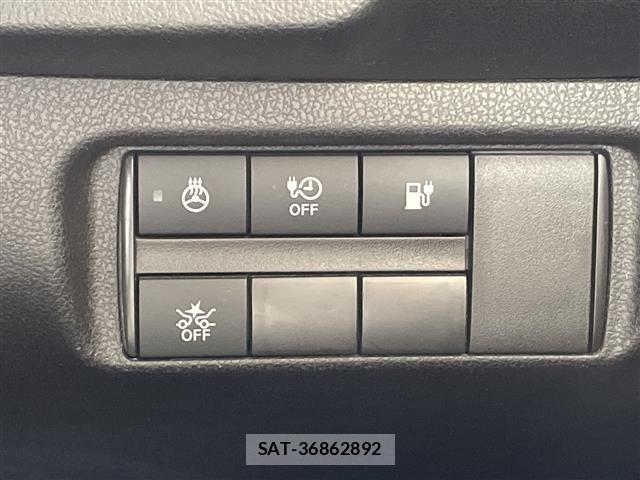 Nissan LEAF 2022 8675721-11