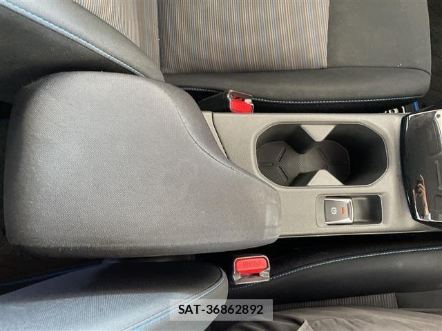 Nissan LEAF 2022 8675721-4