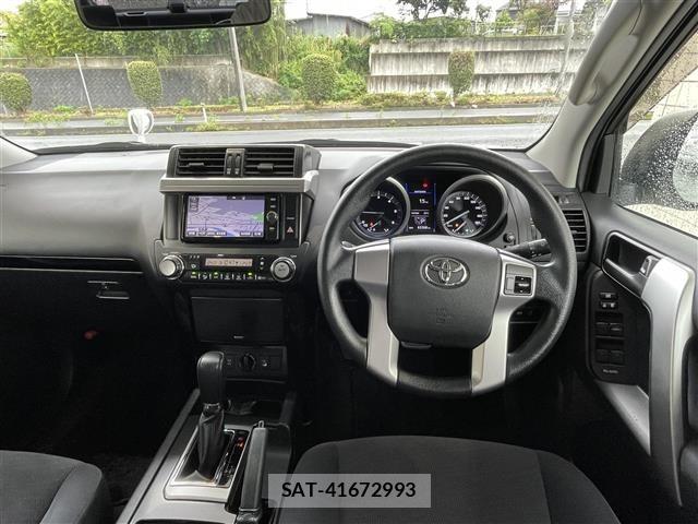 Toyota LAND CRUISER PRADO 2017 8907497-14