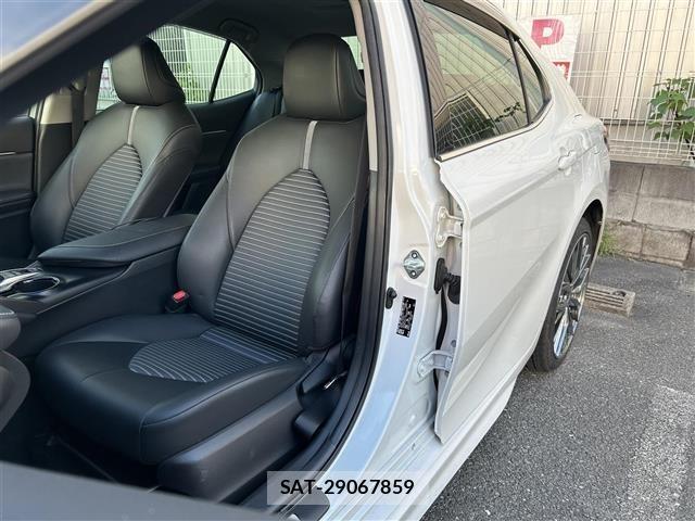 Toyota CAMRY 2019 8885524-10