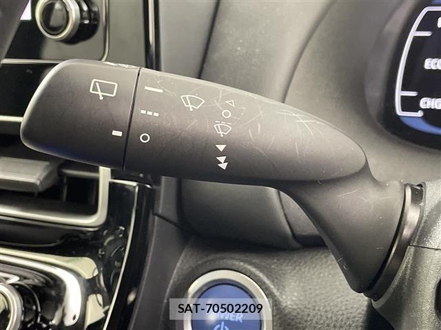 Toyota AQUA 2022 8705846-11