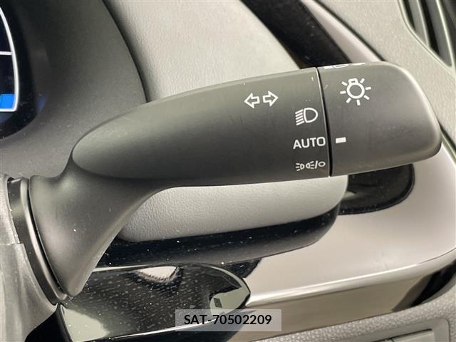 Toyota AQUA 2022 8705846-12