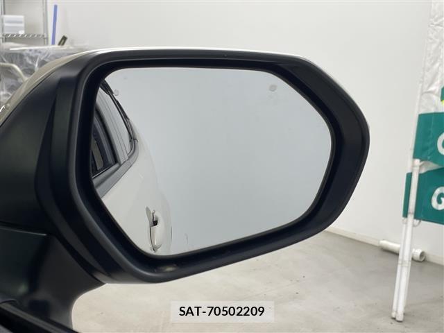 Toyota AQUA 2022 8705846-2