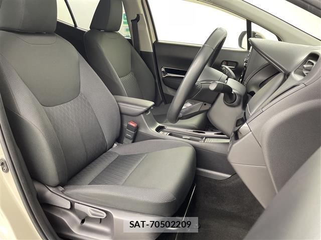 Toyota AQUA 2022 8705846-4