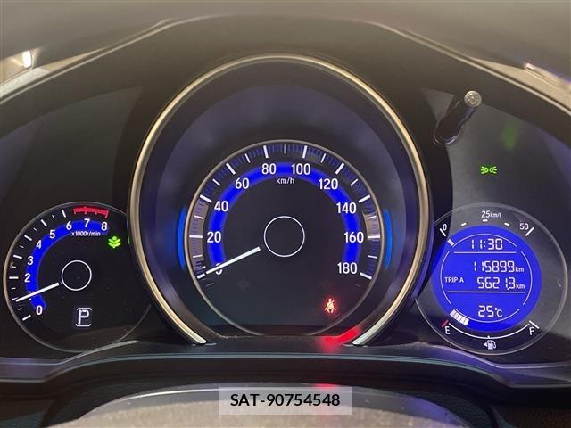 Honda FIT 2017 8922221-1