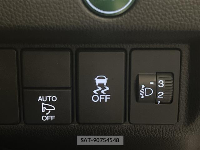 Honda FIT 2017 8922221-9