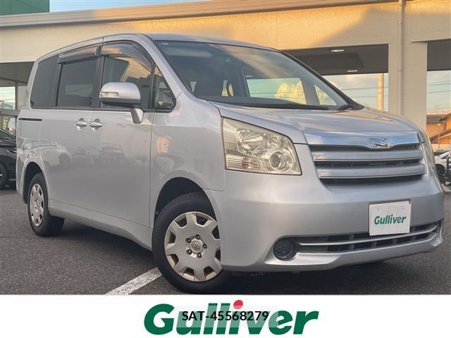 Toyota NOAH 2008 8706398-0