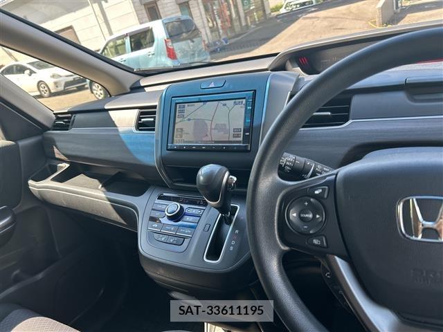 Honda FREED 2022 8716397-1
